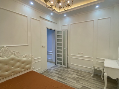 Bán nhà mới đẹp   trung tâm quận thanh xuân   gần ô tô   khu dân trí cao 3