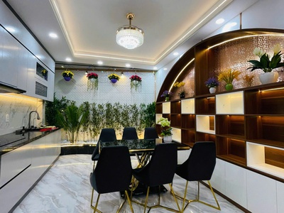 Bán nhà đẹp - hẻm ô tô cạnh emart 2 gò vấp - 4m x 14m, 4 tầng chỉ 6 tỷ x 3