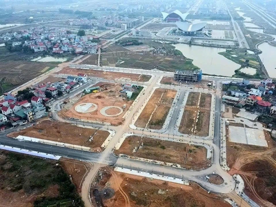 Bán Shophouse 5 tầng 1 tum, đối diện nhà thi đấu tỉnh Bắc Giang 6