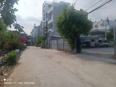 Bán nhà c4 còn ngon 108m2, hxh thông tx33 đang cho thuê, giá tốt về ở ngay 0