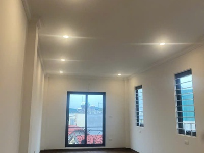 Bán nhà nguyễn văn linh   long biên  6 tầng, thang máy, ô tô qua chỉ 8,8 tỷ 3