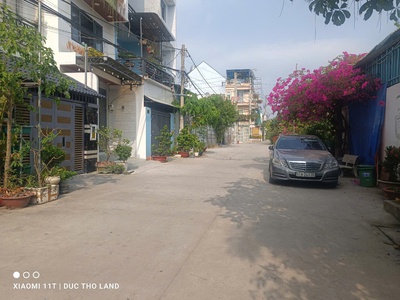 Bán nhà c4 còn ngon 108m2, hxh thông tx33 đang cho thuê, giá tốt về ở ngay 3