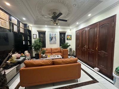 Siêu hiếm mặt phố nguyễn văn cừ long biên- bán đất tặng nhà 3 tầng - dt: 98m2 - vị trí đắc địa mặt 0