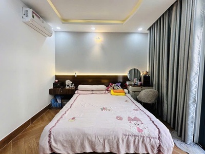 Bán gấp nhà 4 tầng - đường 12m - sát gò vấp -  giá bán: 6.3 tỷ  tl chính chủ . 4