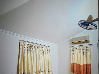 Cho thuê nhà 2 tầng tại 49a phường hàng bài, quận hoàn kiếm, hà nội 2