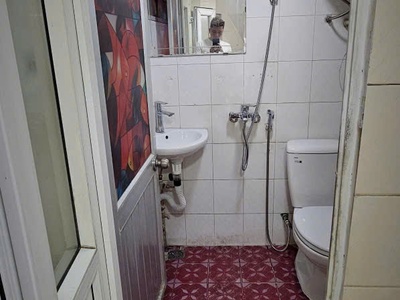 Cho thuê nhà 2 tầng tại 49a phường hàng bài, quận hoàn kiếm, hà nội 4