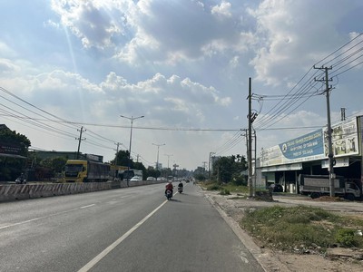 Cho thuê kho, mặt bằng kinh doanh mặt tiền đường QL13, TP Thuận An. 1