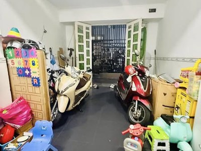 Gần chợ tân hương - hxh đỗ cửa - sẵn dòng tiền - 2 tầng - 53m nhỉnh 4 đồng 1