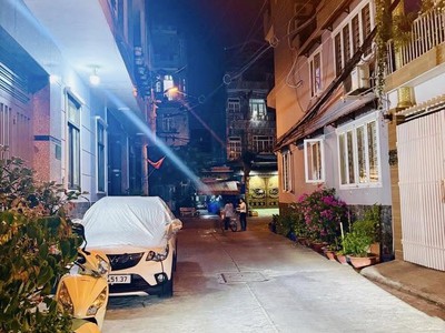 Gần chợ tân hương - hxh đỗ cửa - sẵn dòng tiền - 2 tầng - 53m nhỉnh 4 đồng 3