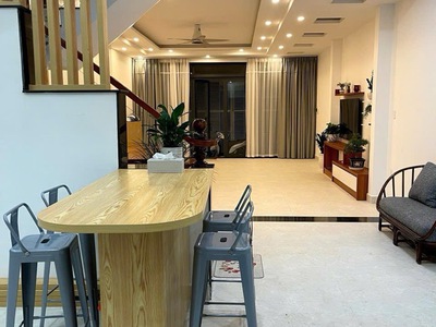 Mặt tiền kinh doanh lê bôi 6x20 4 tầng chỉ 10 tỷ 8 1
