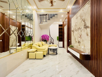 Bán nhà 5 tầng phố nam dư gần ô tô - giá chỉ hơn 5 tỷ. sổ đỏ chính chủ trao tay. 0