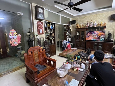 Bán nhà mặt ngõ thông quận đống đa - hào nam 55m , 7 tầng, thang máy lô góc, ngõ thông, chỉ 30m 3