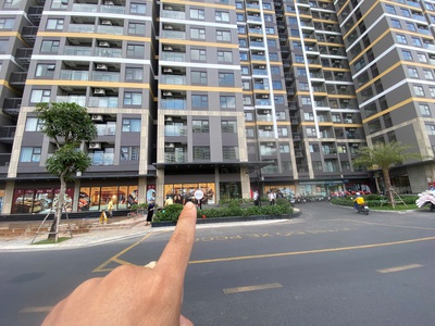 Giá cực sốc, căn shophouse khu bs, mặt tiền đường,ngay sảnh tòa, diện tích 37m2 giá chỉ 6tỷ7 all in 0