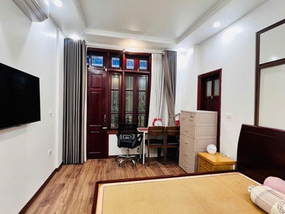 Nhà phố hào nam 8,25 tỷ - 39m x 4t trước nhà rộng gần 4m, nội thất đẹp ở ngay 2