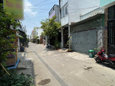 Nhà hẻm đường số 8, Bình Hưng Hòa B dt 50m2 1 lầu 2pn 2wc giá 4 tỷ 9