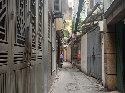 Bán nhà Ngõ 127 Hào Nam hoặc ngõ 8 Vũ Thạnh dt 50 m2 ,mặt tiền 3,96 m nhà xây 4 t 8,48 ty 1