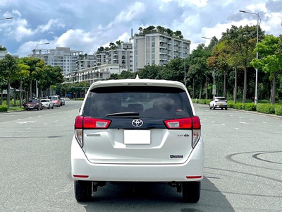 Bán xe Toyota innova 2.0G AT 2022, màu trắng. 1