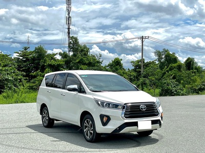 Bán xe Toyota innova 2.0G AT 2022, màu trắng. 2