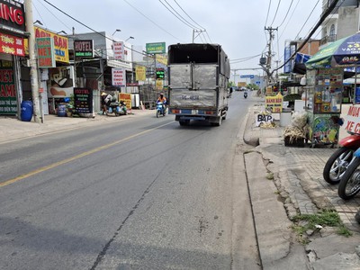 Đẹp  nhà hxt 5 tầng 60m , view sông   thạnh lộc 44 q12 4