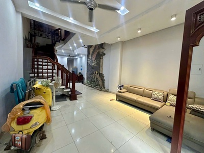 Cần cho thuê nhà nguyên căn ngô gia tự, phường đức giang, quận long biên, hà nội 1