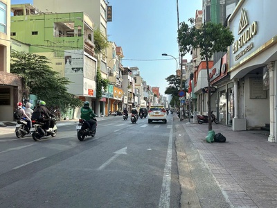 Bán nhà đường hoàng văn thụ lô góc hẻm xe hơi phú nhuận 0