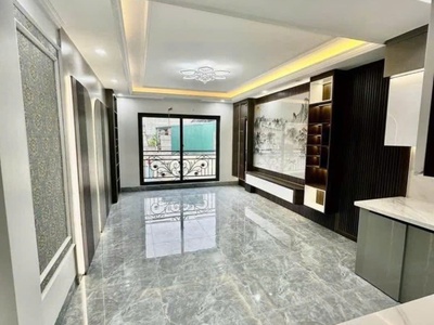 Siêu rẻ - ngọc thuỵ - 43,5m - gara- thang máy- gần ô tô tránh- chỉ 9,3 tỷ 2