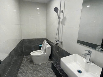 Nhà mới ôt ô đỗ cửa gần trung tâm ngọc thụy - long biên 34 m2, 5 tầng, mặt tiền 4.6m x 6.1 tỷ. 4