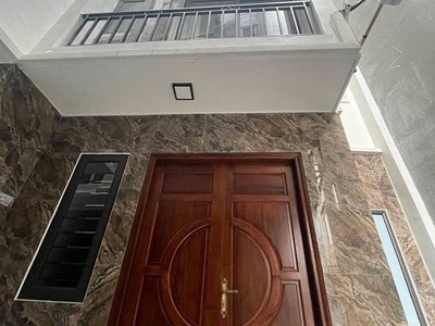 Nhà mới ôt ô đỗ cửa gần trung tâm ngọc thụy - long biên 34 m2, 5 tầng, mặt tiền 4.6m x 6.1 tỷ. 0