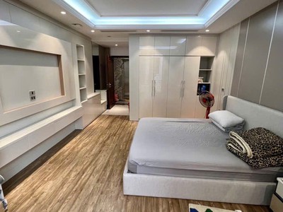 Phân lô  thái hà, ô tô tránh vỉa hè kinh doanh, 50m, 17.3 tỷ. 2
