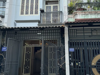 Bán nhà Hẻm 7m, 118/90/26E Phan Huy Ích, P15, TB. DT: 46m2. Giá: 5,9 tỷ 5