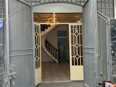 Bán nhà Hẻm 7m, 118/90/26E Phan Huy Ích, P15, TB. DT: 46m2. Giá: 5,9 tỷ 1