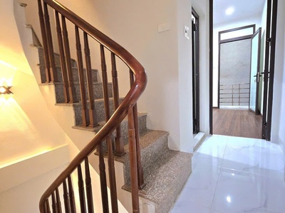 Bán nhà 4 tầng cực đẹp 4 ngủ 31m tại ngõ 192 kim giang, hoàng mai 1
