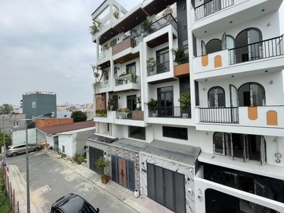 Bán nhà 100m2 5 tầng hơn 7 tỷ - hẻm 6m ngay emarkphan huy ích 0