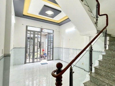 Cuối tân kỳ tân quý, bên liên khu 5-6, 68m2, 3 tầng  4pn  , mặt tiền nhà gần 5m, giá nhỉnh nhẹ 4 tỷ 0