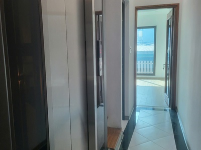 Bán nhà tân mai - hoàng mai, dt40m2, 5 tầng, thang máy, giá nhỉnh 8tỷ 0