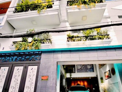 Nhà đẹp,4tầng,60m2,ngang khủng 8m,hxh,phạm văn chiêu gò vấp nhỉnh 7tỷ 0