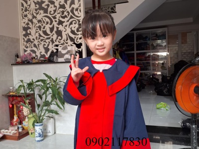 Lễ phục Tốt Nghiệp Mầm Non 2025 1