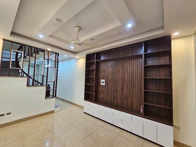 Cần bán gấp nhà đẹp ngô gia tự - long biên 50m2 x mt 3.5m, full nội thất, ở ngay 0