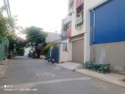 Bán nhà thạnh xuân hxh 8m cực rộng, 2 tầng, 5x21m, nhỉnh 5tỷ về ở ngon 0