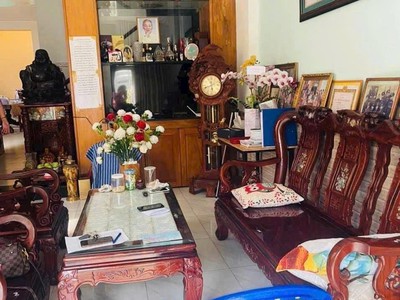 Tổng giảm 2 tỷ  giá chỉ còn 13 ty 5  bán nhà hẻm xe tải  nhà còn mới  khu kinh doanh đường thông 1