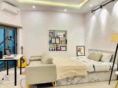 Ngay lý chính thắng nkkn hiếm nhà bán 28m2 4t ngang 4,5m  sẵn hđ thuê 20tr tháng giá 5ty1 1