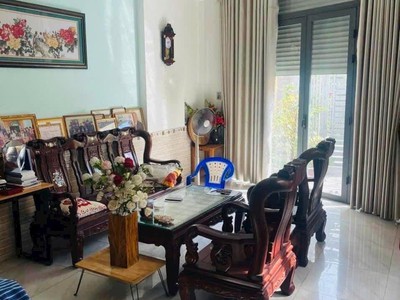 Tổng giảm 2 tỷ  giá chỉ còn 13 ty 5  bán nhà hẻm xe tải  nhà còn mới  khu kinh doanh đường thông 2