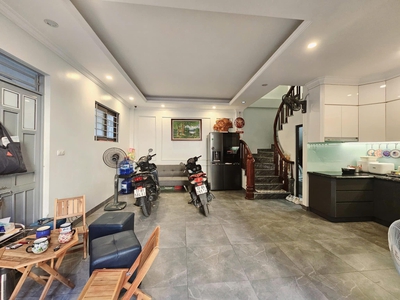 Bán nhà nguyễn trãi thanh xuân, gần phố lô góc oto tránh, 46m2 5t mặt tiền rộng nhỉnh 12tỷ 2