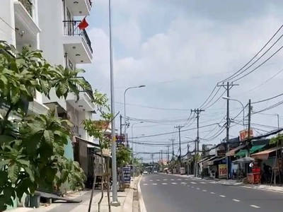 Chủ rất gấp bán giảm thêm 200tr - nhà sân vườn 210m2 full thổ cư, chỉ còn 6,5 tỷ. cách tô ký 0