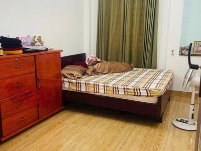 Tổng giảm 2 tỷ  giá chỉ còn 13 ty 5  bán nhà hẻm xe tải  nhà còn mới  khu kinh doanh đường thông 4