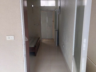 Cho thuê : cho thuê nhà nguyên căn ngõ 214 nguyễn xiển    dt 40 m2x 2tầng 2 ngủ 2 vs,giá thuê 9 2