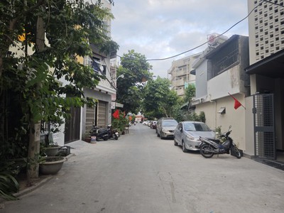 Toà căn hộ kiệt 6m thẳng thông, nguyễn hữu thọ, sân bay, 4.5 tầng, 7 căn hộ cao cấp, 6.2 tỷ 2