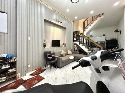 Nhà bán hẻm  214/ lê văn sỹ 35m2 4  tầng btct ,  bề ngang 4m , 5pn  , 7 tỷ 5   tl 3