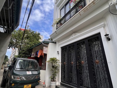 Đỉnh nóc kịch trần- 10,x tỷ bán nhà ngô gia tự 5 tầng thang máy sịn sò 0