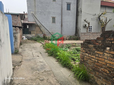 Bán đất 40.6m2 lỗ giao việt hùng đông anh - đón sóng vin và dự án svđ quốc gia 2